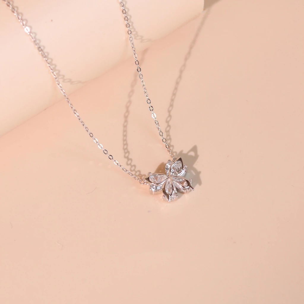 Dây chuyền nữ bạc xi bạch kim cao cấp LAVESTA LAV154 Dora thiết kế mặt hồ điệp mang vẻ đẹp tự do, nữ tính đầy sức hút - Ảnh 4